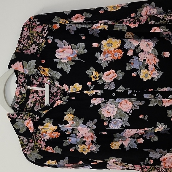 Free People Hold On To Me black floral mixed media button-down blouse Size XS - Picture 7 of 16